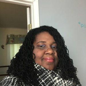 Meet your Posher, Anika